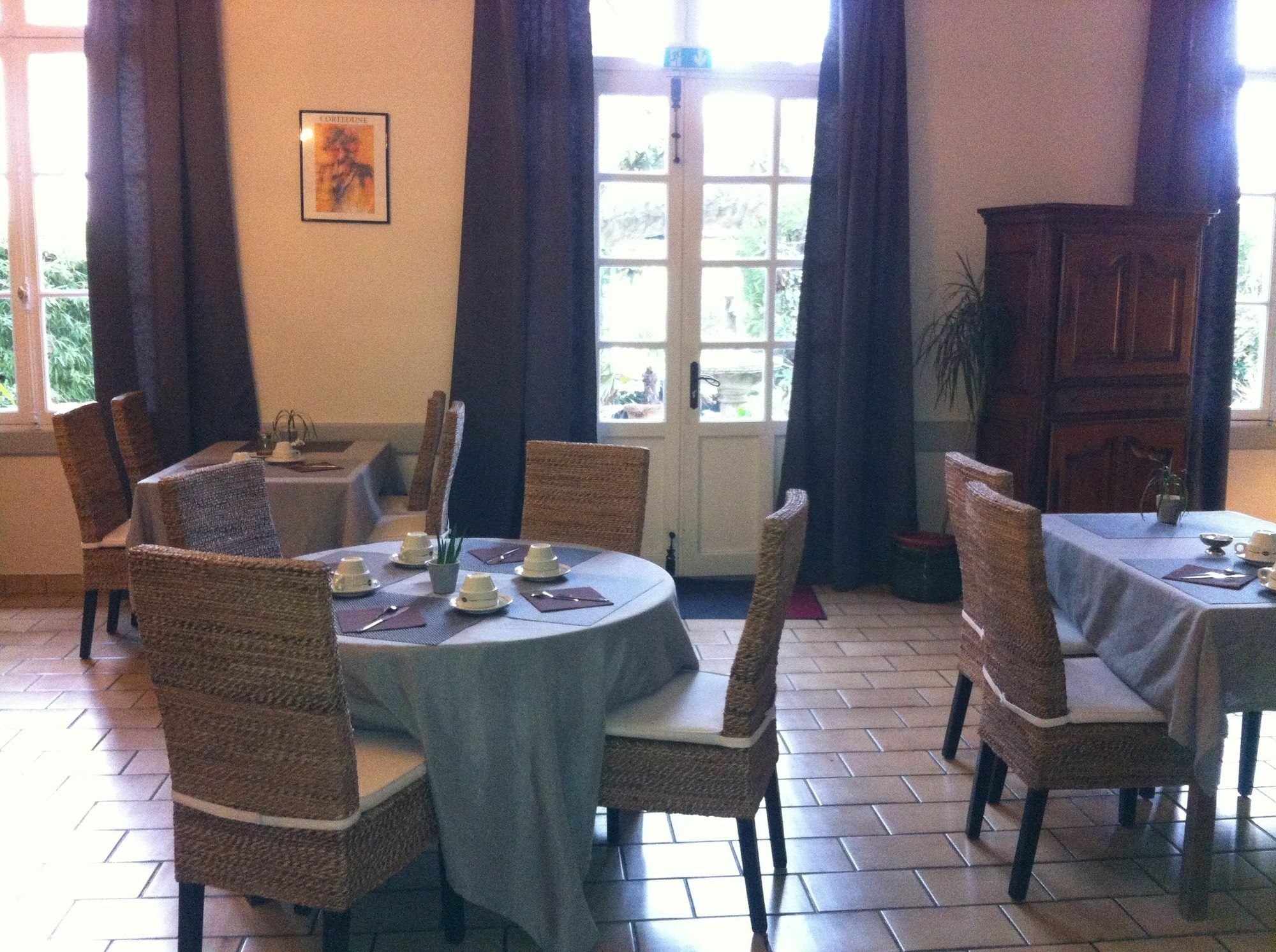Citotel Hotel De Provence أُرانْجْ المظهر الخارجي الصورة